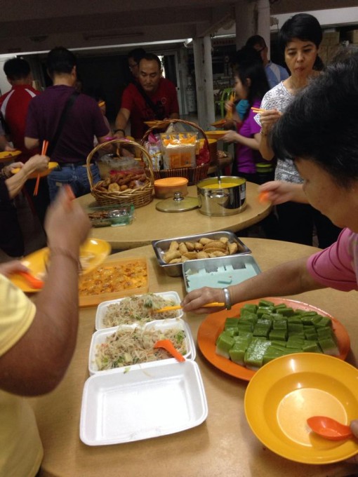 1384096_569842516402313_772150499_n